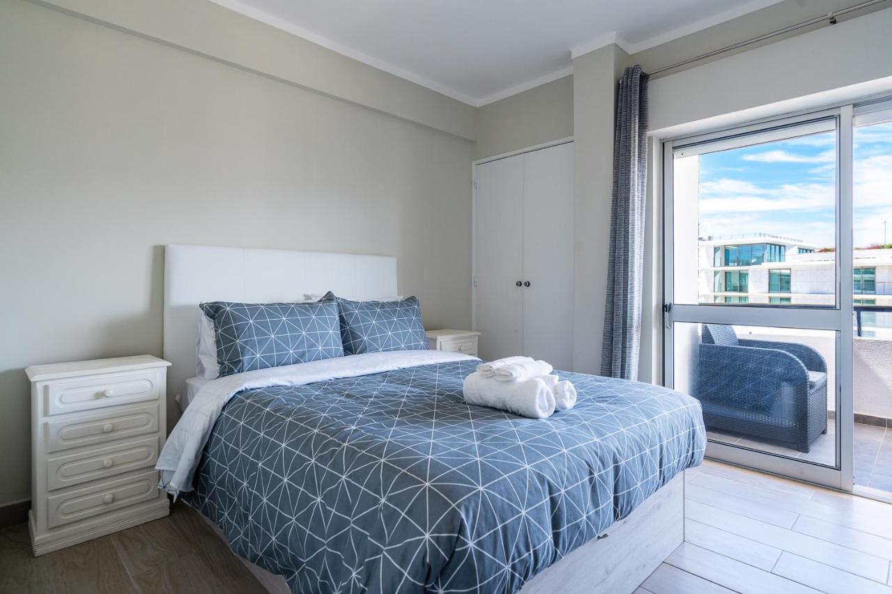 Beachfront Apartment In Armacao Armação de Pêra Eksteriør billede