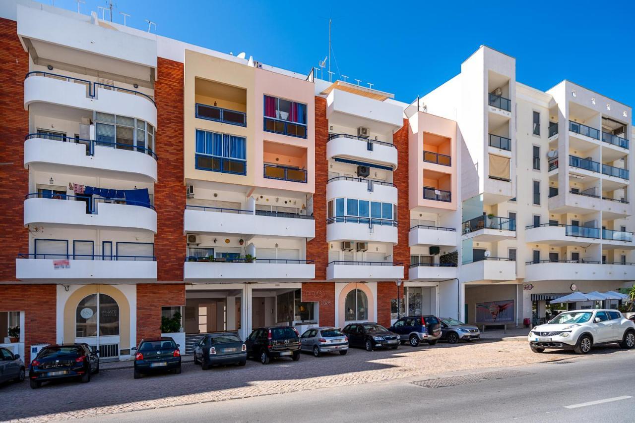 Beachfront Apartment In Armacao Armação de Pêra Eksteriør billede