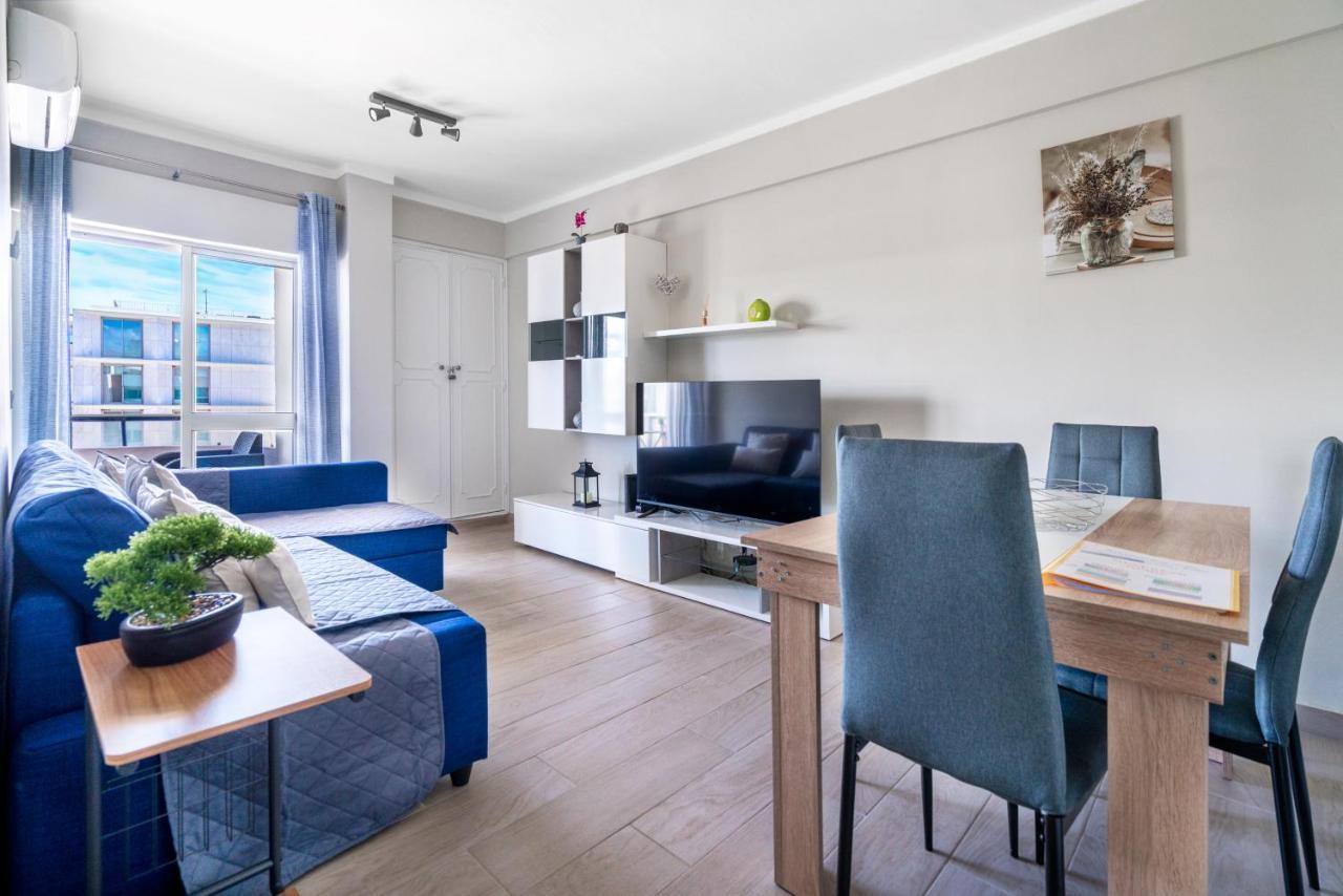 Beachfront Apartment In Armacao Armação de Pêra Eksteriør billede